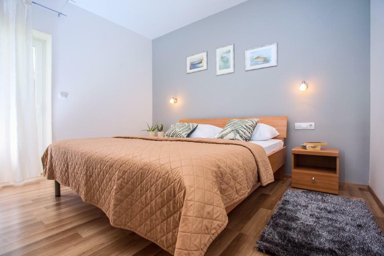 Villa Maslina, With Private 32M2Pool, Panoramic Views On 100Km Coastline, 12 Pax Lokva Rogoznica Exteriör bild